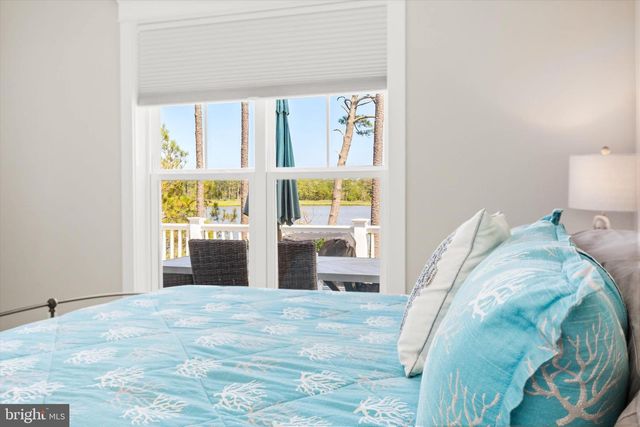 10528 WAR DANCER LN, Berlin, MD 21811