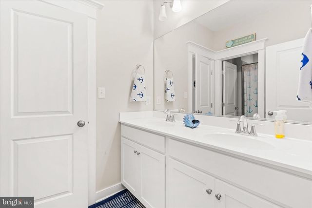 10528 WAR DANCER LN, Berlin, MD 21811