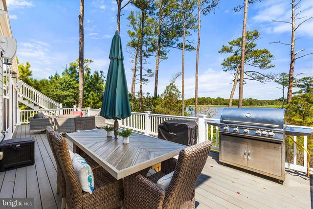 10528 WAR DANCER LN, Berlin, MD 21811