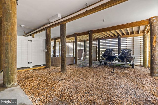 10528 WAR DANCER LN, Berlin, MD 21811