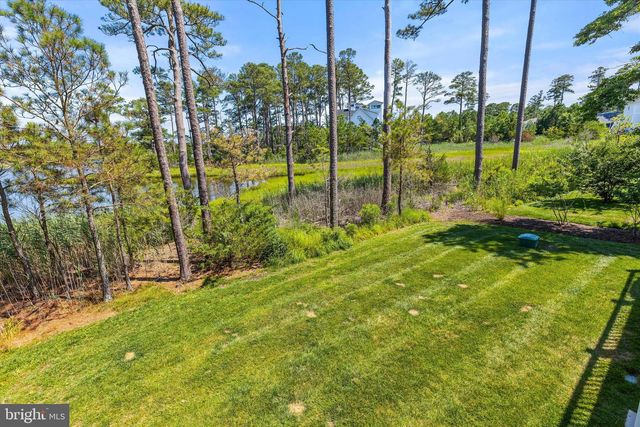 10528 WAR DANCER LN, Berlin, MD 21811