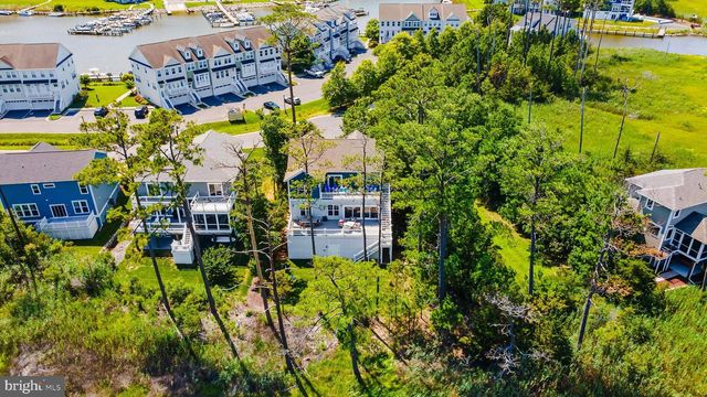 10528 WAR DANCER LN, Berlin, MD 21811