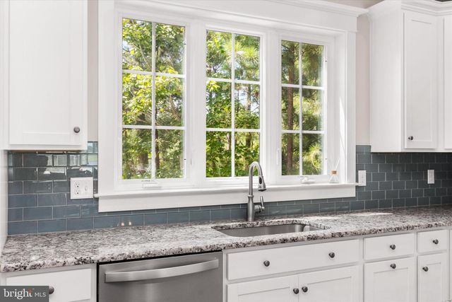 10528 WAR DANCER LN, Berlin, MD 21811