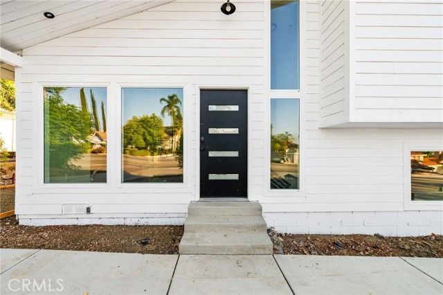 22473 Canyon Lake, Canyon Lake, CA 92587