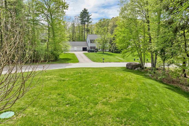 11 Summerwood Dr # B, Hampton, NH 03842