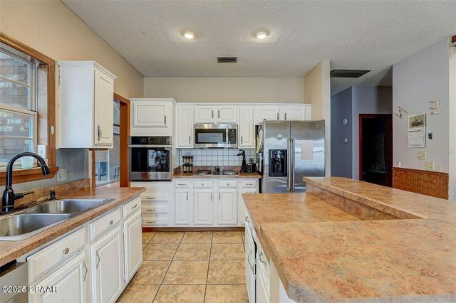 13 BASS LAKE DRIVE, Debary, FL 32713