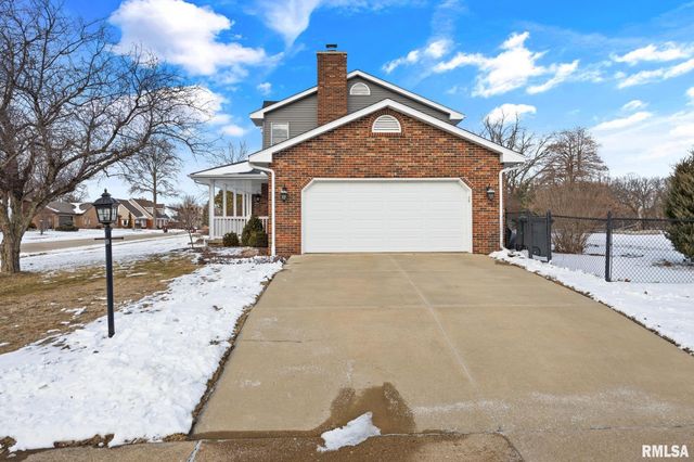 10 CHERRY Lane, Morton, IL 61550