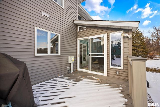 10 CHERRY Lane, Morton, IL 61550