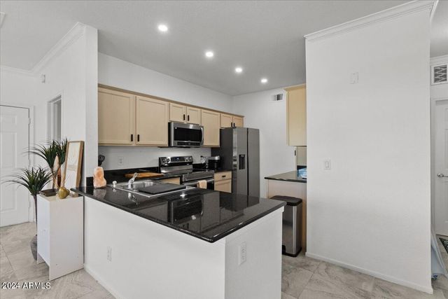 7009 E Acoma Drive Unit 2149, Scottsdale, AZ 85254