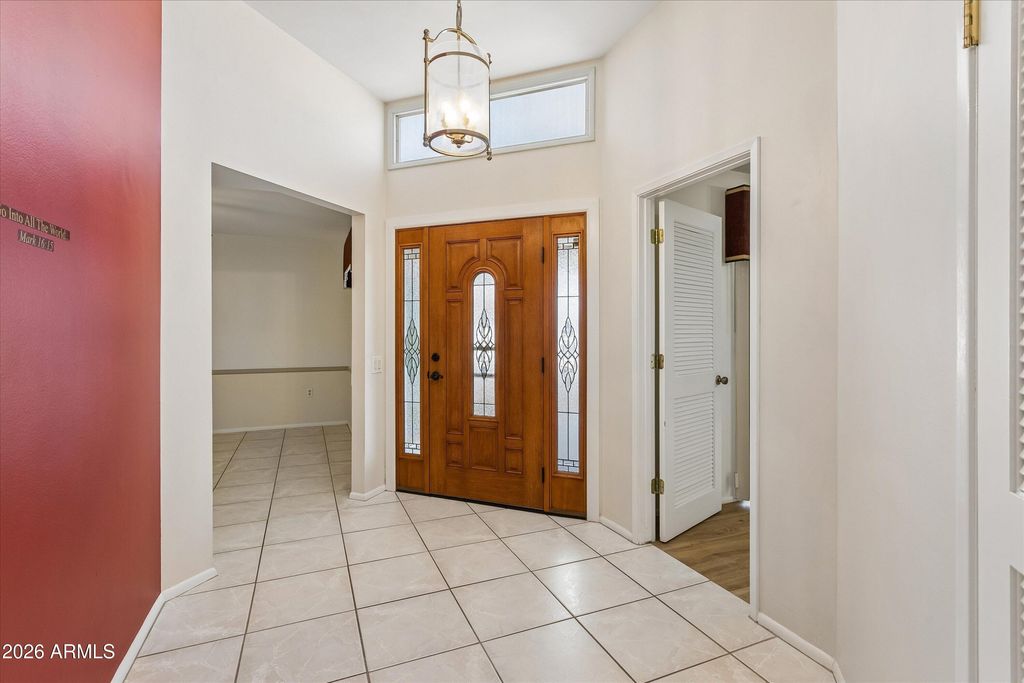 9201 W ELKHORN Drive, Sun City, AZ 85351 — photo 4