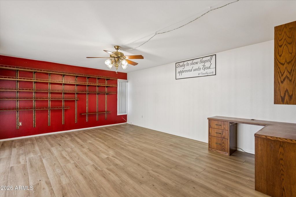 9201 W ELKHORN Drive, Sun City, AZ 85351 — photo 5