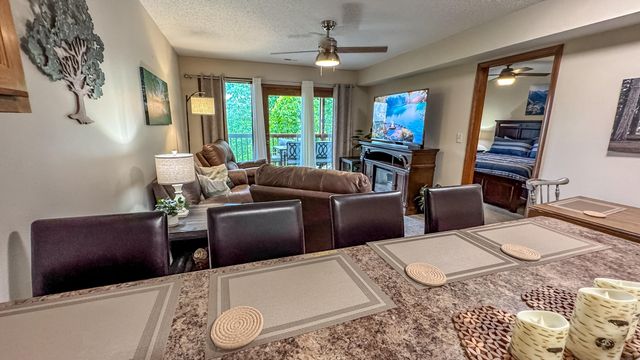 321 Notch Lane 6, Branson West, MO 65737