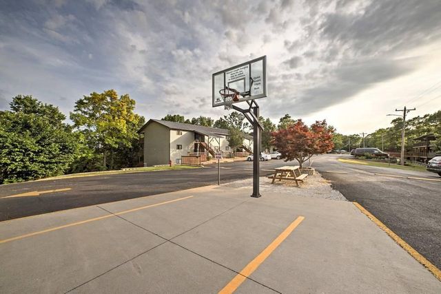321 Notch Lane 6, Branson West, MO 65737