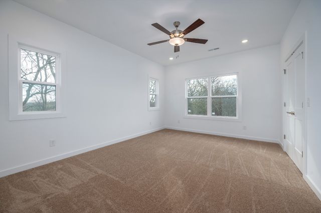 1170 S Dickerson Rd Unit 22, Goodlettsville, TN 37072
