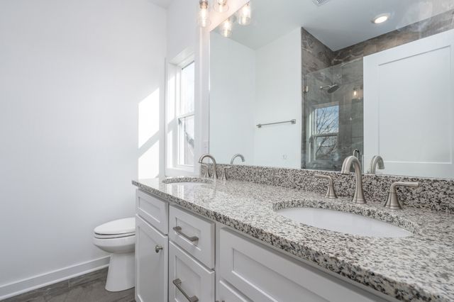 1170 S Dickerson Rd Unit 22, Goodlettsville, TN 37072