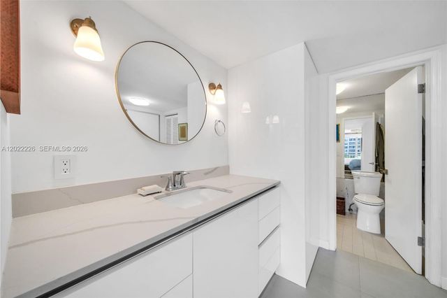 199 Ocean Lane Dr 515, Key Biscayne, FL 33149