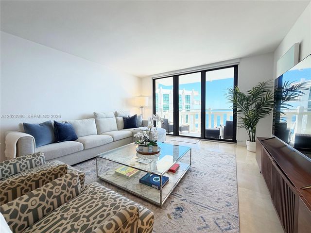 1111 Crandon Blvd B1105, Key Biscayne, FL 33149