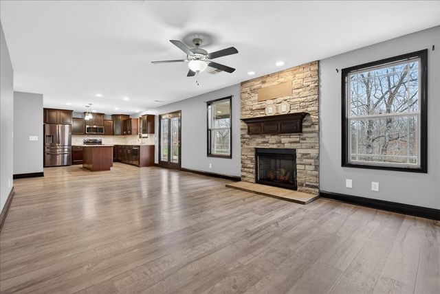 1163 Belvoir Ln, Clarksville, TN 37040