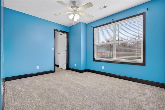 1163 Belvoir Ln, Clarksville, TN 37040