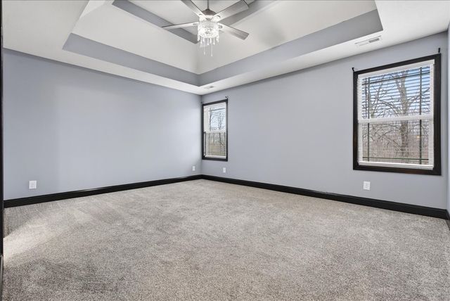 1163 Belvoir Ln, Clarksville, TN 37040