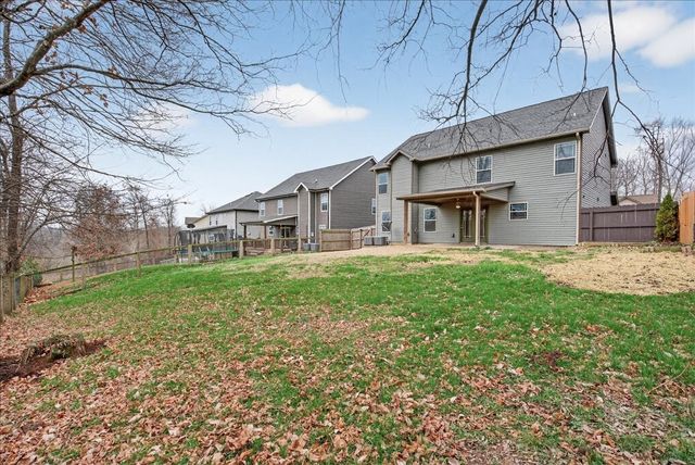 1163 Belvoir Ln, Clarksville, TN 37040