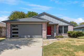 2333 Bradford Pear Drive, Little Elm, TX 75068