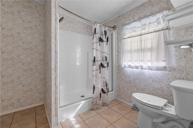 71 blackbird Street, Tiverton, RI 02878