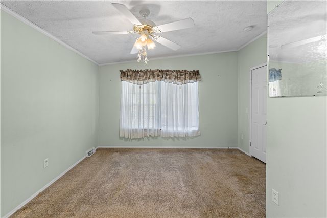 71 blackbird Street, Tiverton, RI 02878