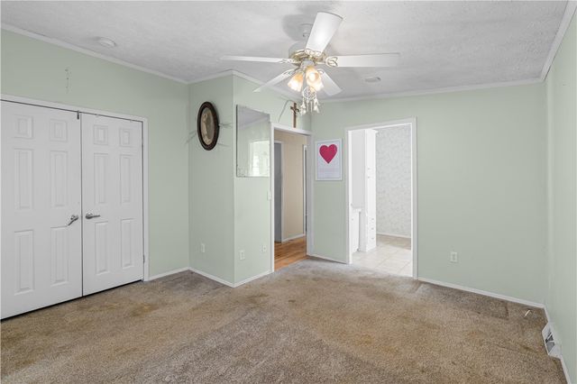 71 blackbird Street, Tiverton, RI 02878