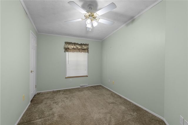 71 blackbird Street, Tiverton, RI 02878