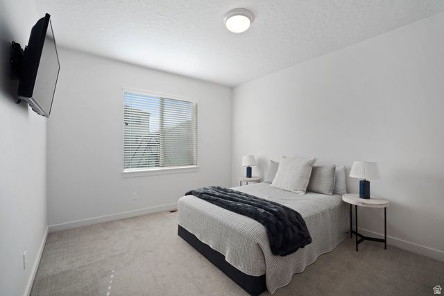 1991 S MOUNTAIN VIEW BLVD, Woods Cross, UT 84087