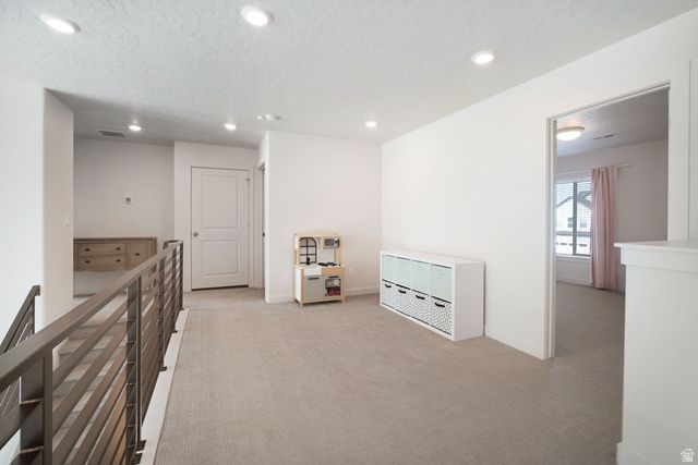 1991 S MOUNTAIN VIEW BLVD, Woods Cross, UT 84087