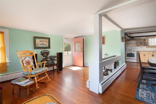 2 Perry Street, Salisbury, CT 06039