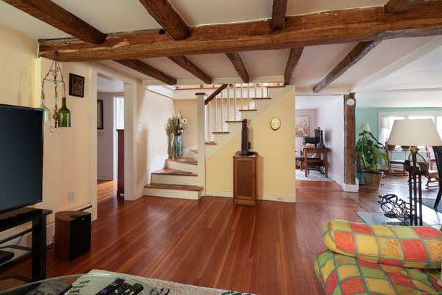 2 Perry Street, Salisbury, CT 06039