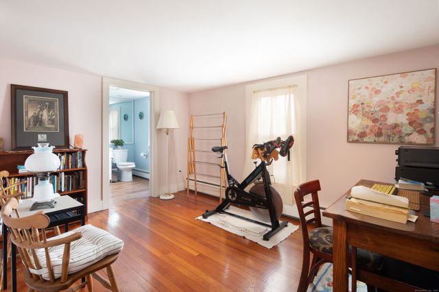 2 Perry Street, Salisbury, CT 06039