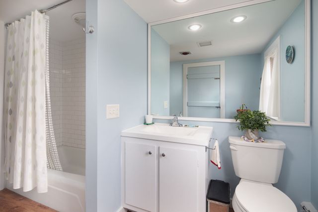 2 Perry Street, Salisbury, CT 06039