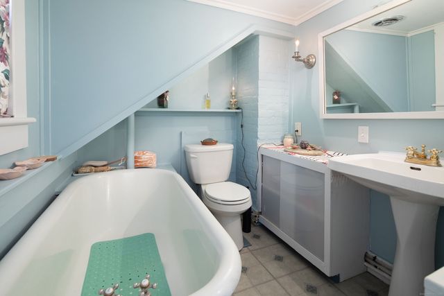 2 Perry Street, Salisbury, CT 06039