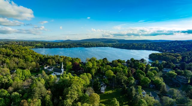 2 Perry Street, Salisbury, CT 06039