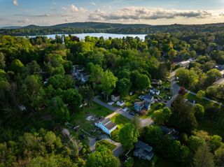 2 Perry Street, Salisbury, CT 06039