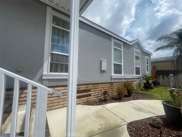 17333 Valley 71E, Fontana, CA 92335