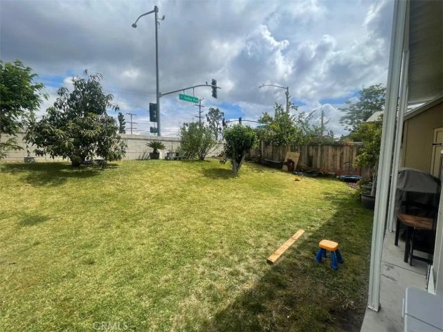 17333 Valley 71E, Fontana, CA 92335