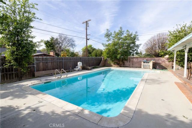 19858 Saticoy, Winnetka, CA 91306