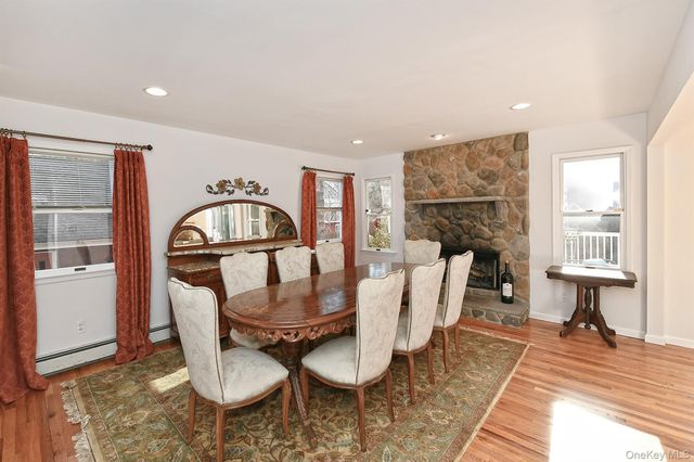 38 Soundcrest Avenue, Northport, NY 11768