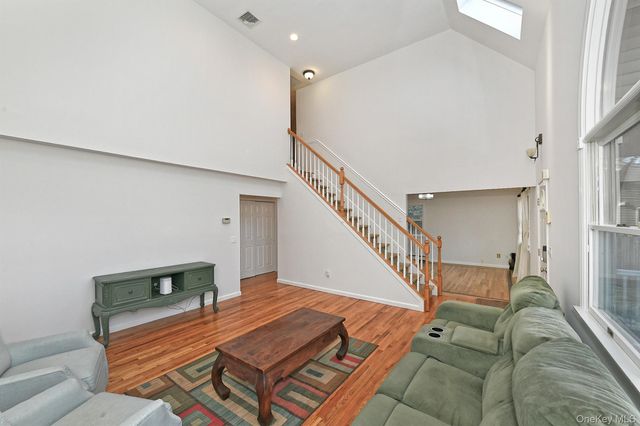 38 Soundcrest Avenue, Northport, NY 11768