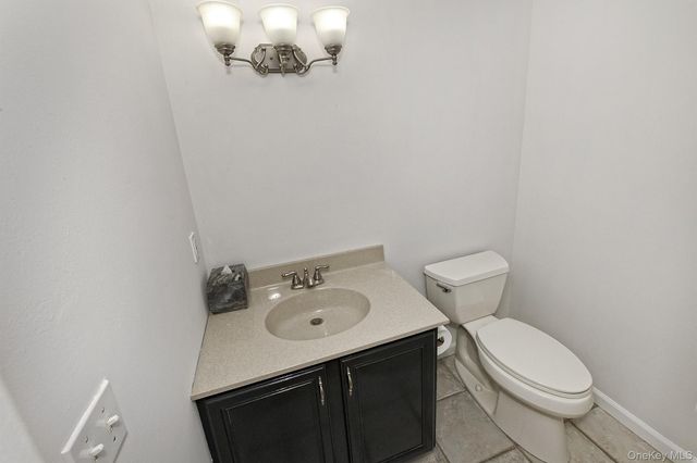 38 Soundcrest Avenue, Northport, NY 11768