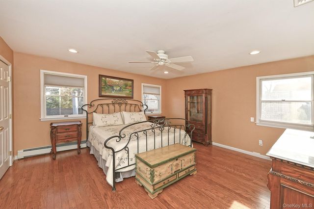 38 Soundcrest Avenue, Northport, NY 11768