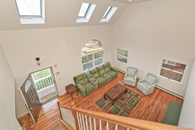 38 Soundcrest Avenue, Northport, NY 11768