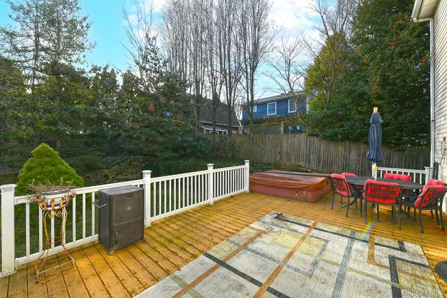 38 Soundcrest Avenue, Northport, NY 11768