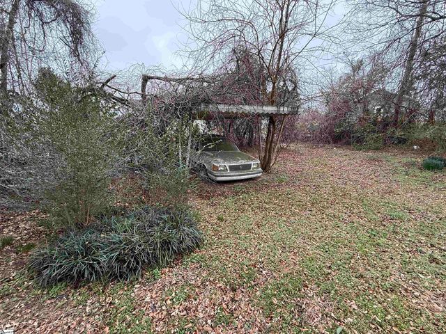 200 King Street, Greer, SC 29651