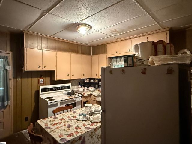 200 King Street, Greer, SC 29651